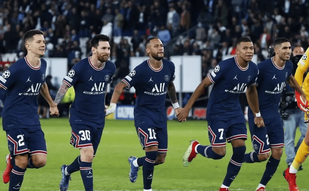 里尔豪取三分，法甲排名再次攀升(法甲 里尔)