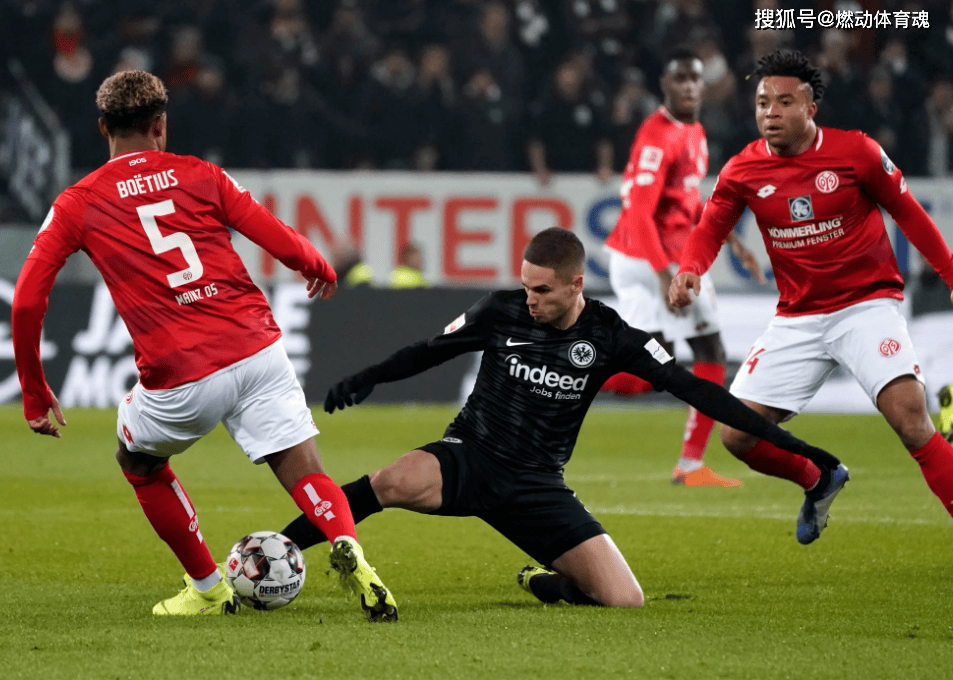 关于门兴格拉德巴赫豪取三分掌控比赛的信息