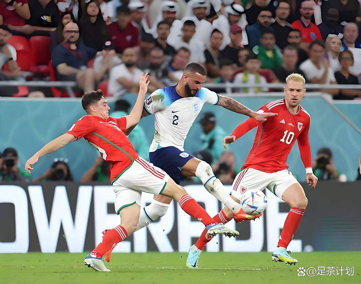 英格兰4比0击败乌克兰,欧洲杯四强产生